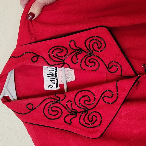 Jacket - Picture 3 of 4